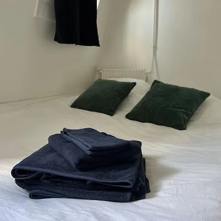 Votre Pied-a-terre En Plein Apartment *